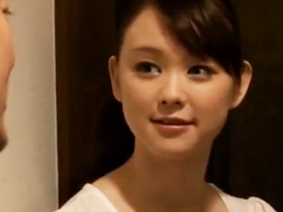 美熟女の出張マッサージでフル勃起して生パコ顔射セックス！